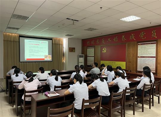 球速体育集团有限公司
组织参加疫情常态化下建筑企业经营管理风险管控培训